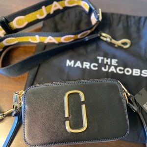 Marc Jacobs Snapshot Crossbody Bag